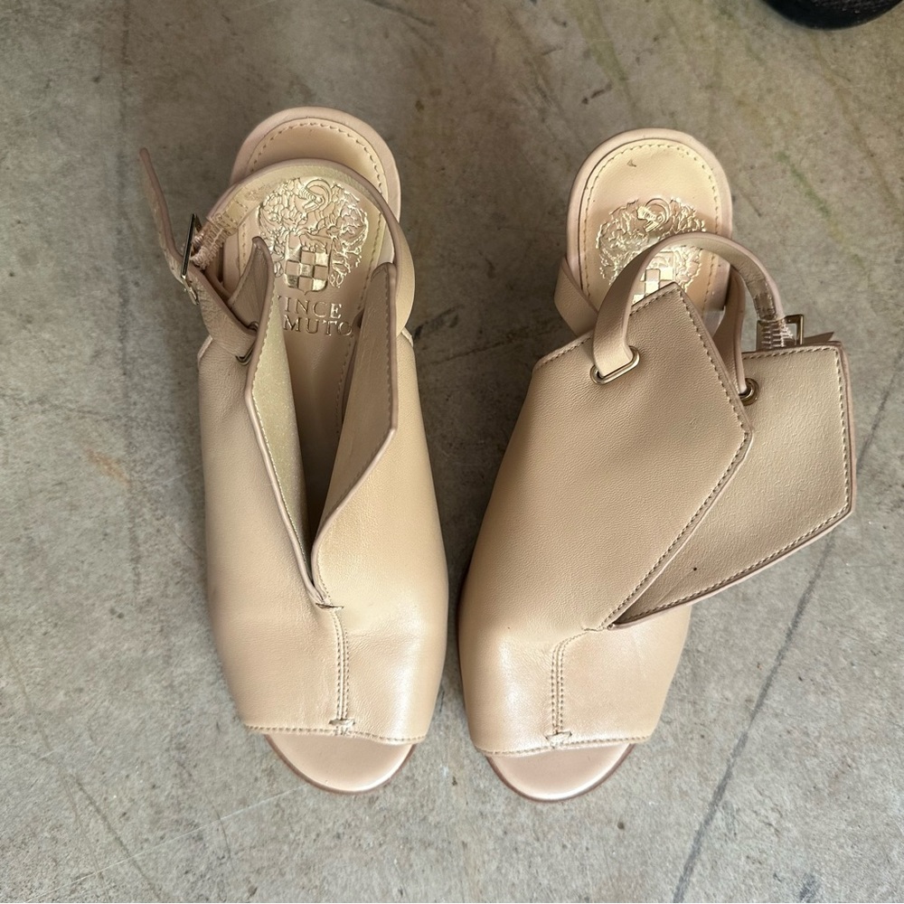 Heels nude